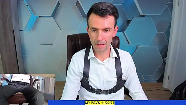 Онлайн чат XXX SteveTiger