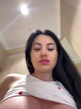 دردشة Wet__Bunny الجنسية المباشرة