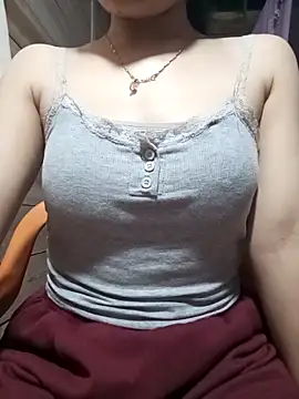 عرض كام LucyyLy