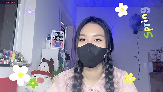 Živý XXX chat Tieu-May