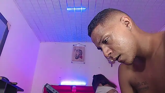 Chat XXX ao vivo de cellesthee