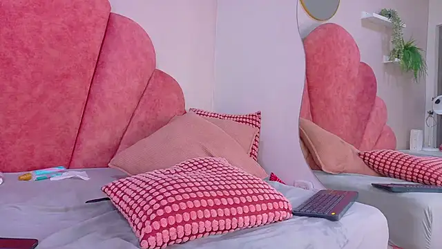 Chat XXX en directo de Meganlove__