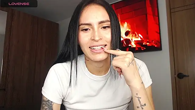 Chat XXX ao vivo de Linda__fiore