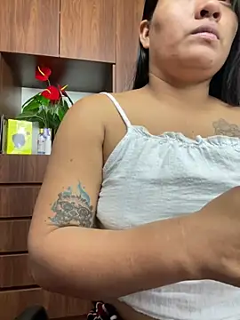 Sol_vannesa Show in webcam