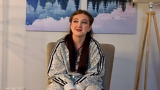 AileenKozinski webcam show