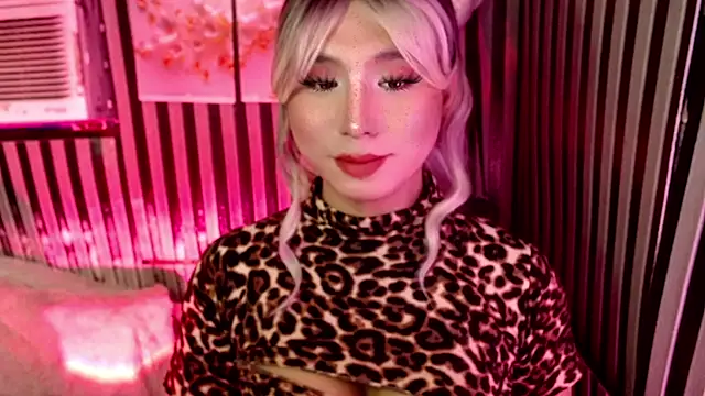 HoresCOCKLUCY 网络视讯表演
