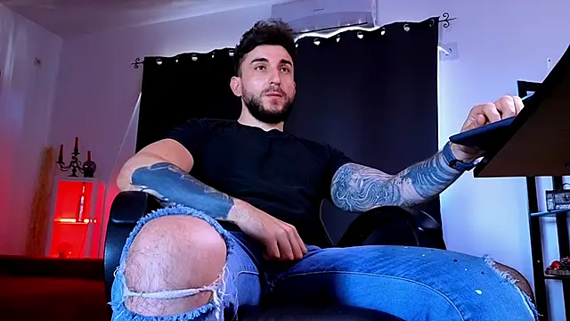 MightyAaron66 Webcam show