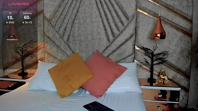 EmeelyMuller Chat XXX live