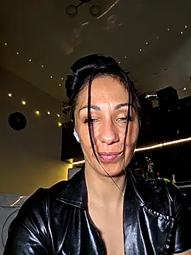 LeticiaWoods 现场XXX聊天