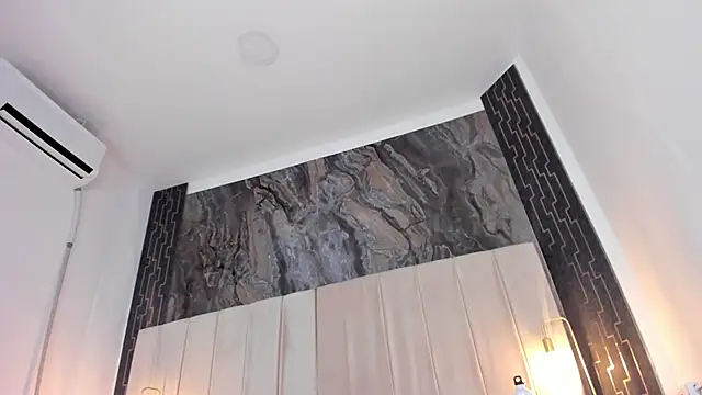 sarita_rouzze webkamerás műsora