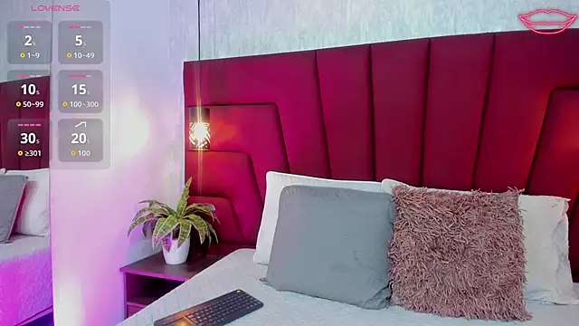 Maya_curvy Webcam Show