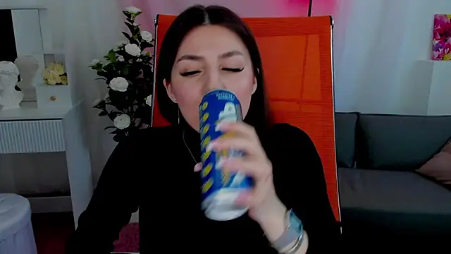 XXX chat uživo modela DiRosie