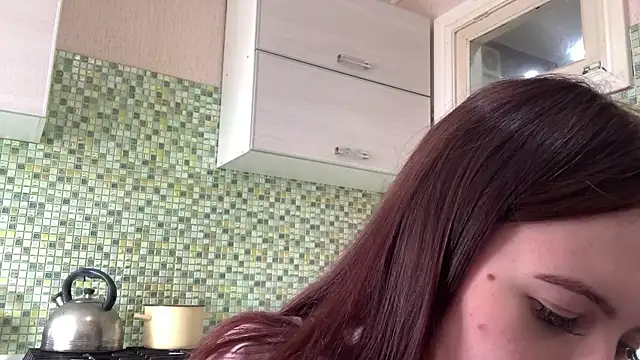 Chat XXX ao vivo de KikiAmino