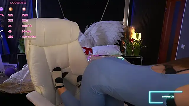 MiaRedFox Adlı Modelin Canlı XXX Sohbeti