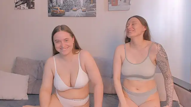 gentlelionesses98 Show Webcam