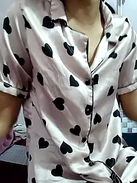 Sandhya_77 在線直播表演