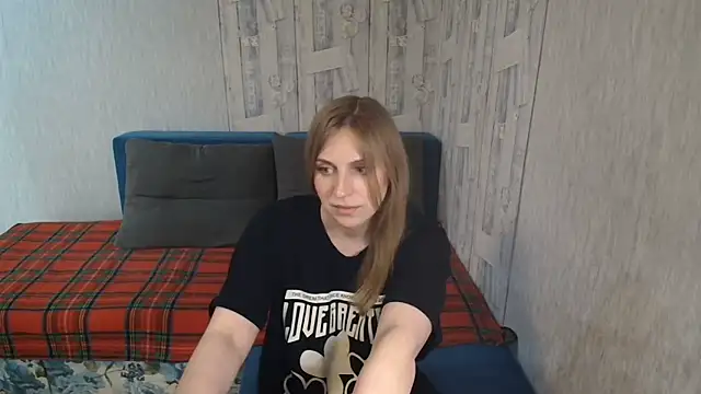 Pilly_green_ Chat XXX in diretta