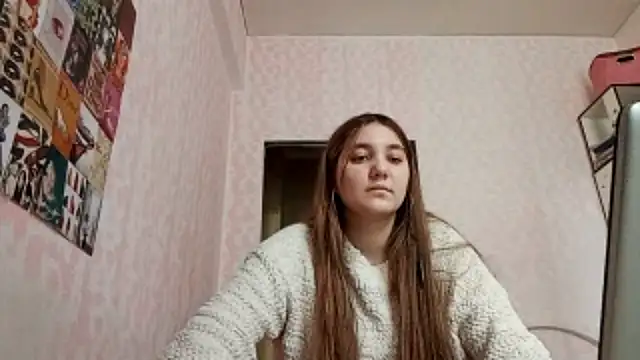 JanineThielman – Naživo XXX chat