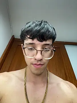 ArthurDavies-'s Webcam Show