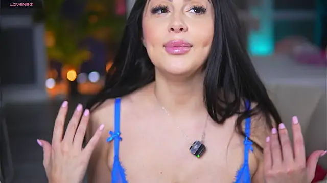 MissMeganMoon 即時 XXX 聊天