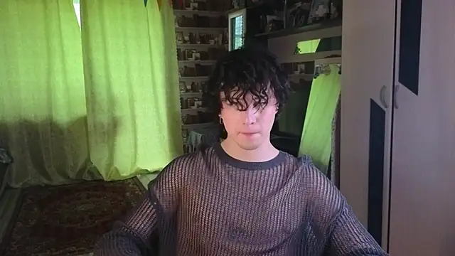 AdrianChill Adlı Modelin Web Kamerası Şovu