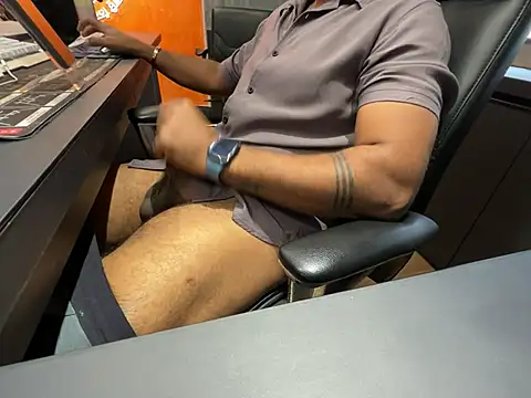 Nil_Talreja Webcam-Show