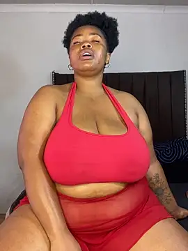 LunaCovenn webcam show