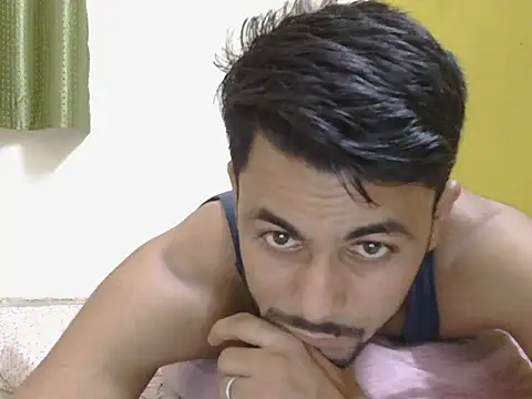 Stubborndesiboy Pertunjukan Webcam