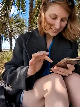 Julialexxxx élő XXX-chatje