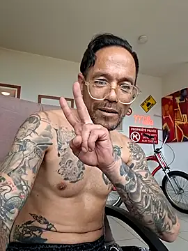 Živý XXX chat Mr_Graffitimile
