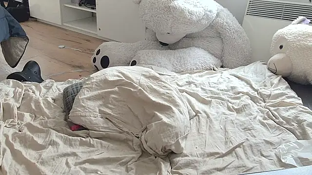 Czat XXX na żywo – CeriseLapine