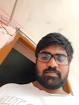 Harsha_Happy Pertunjukan Webcam
