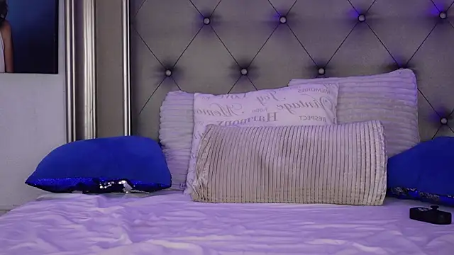 Zoey_CarterX élő XXX-chatje