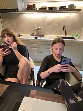 Nura_n_Sarah – webcam-show
