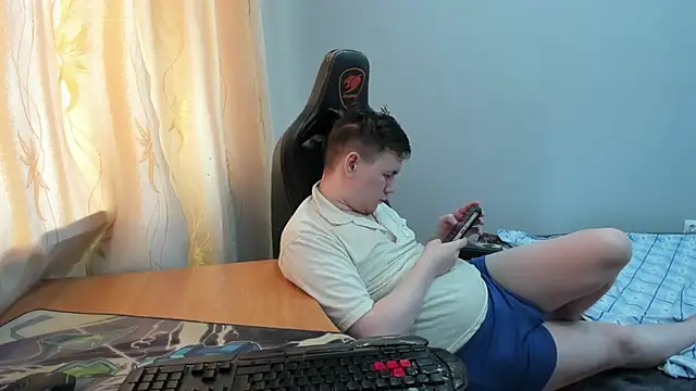 Онлайн чат XXX iliaskrislove