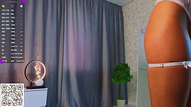 Živý XXX chat NaughtySeraphine