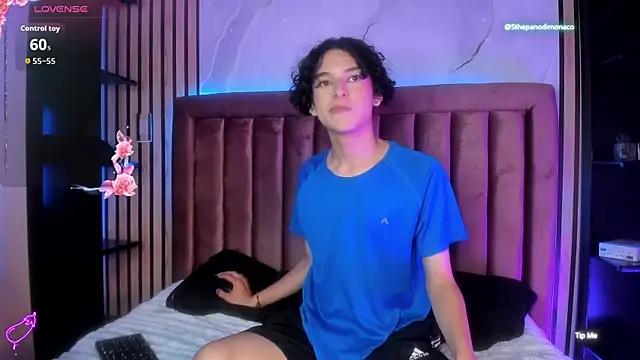 SthepanodiMonaco's Webcam Show