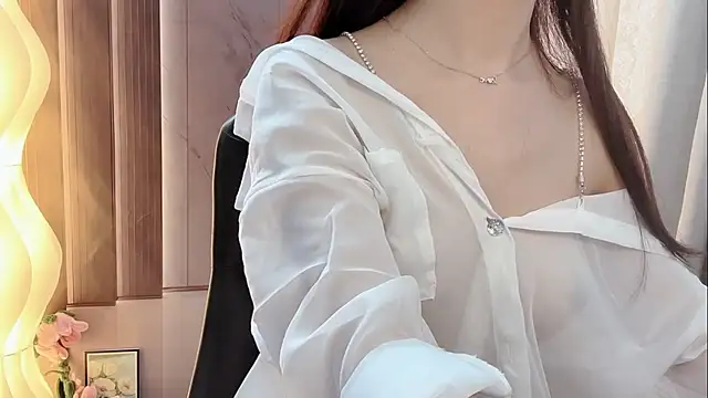 Shenlly 即時 XXX 聊天