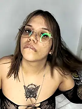 Chat XXX Live KarolDrako_