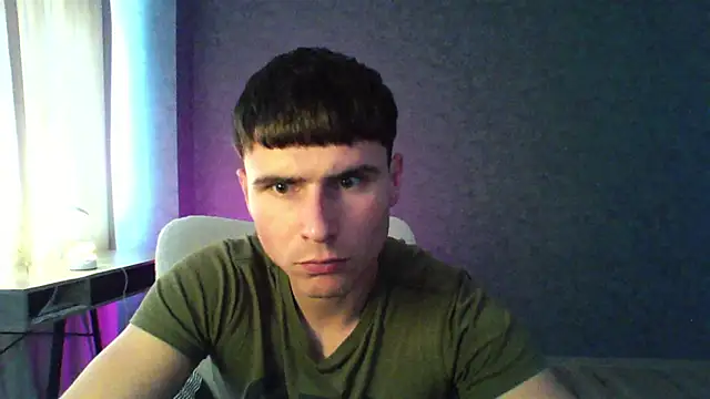 Show modela leo__nid na web-kameri
