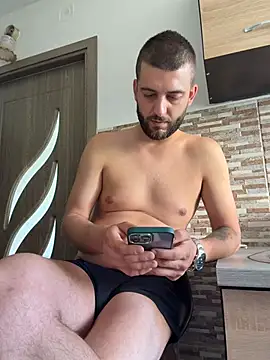 Pablo_Hornyguy95のライブXXXチャット