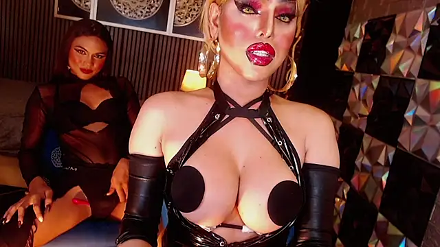 BigCockLatinaTS webcam show