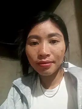 Hiniyk2 Live XXX-Chat