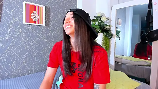ViictoriiaSaenz's Live XXX Chat