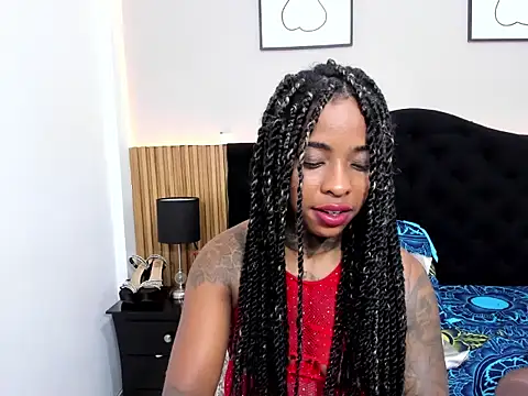 Chat +18 de Pauline_Fox ao vivo