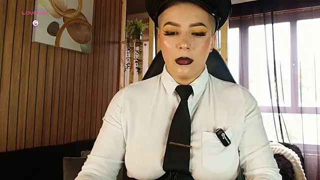 Camila_Chainn live XXX chat