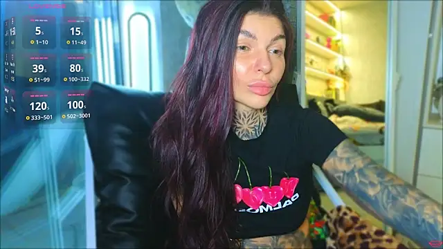 tattooedBabyy 网络视讯表演