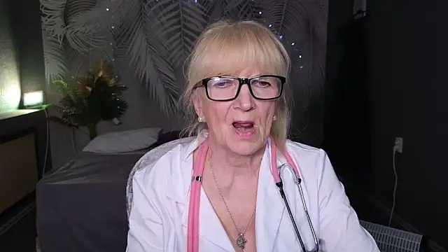 Dr_Mireille Live XXX Chat
