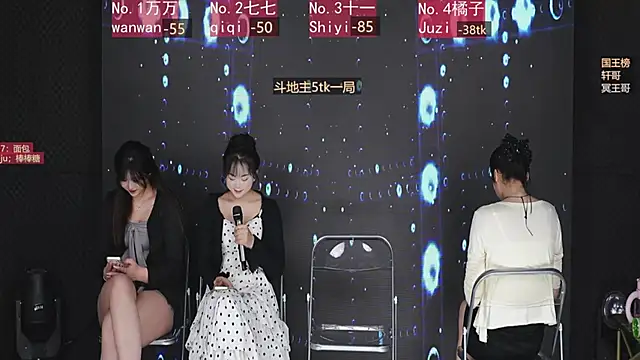 Nova-68 Live XXX-chat