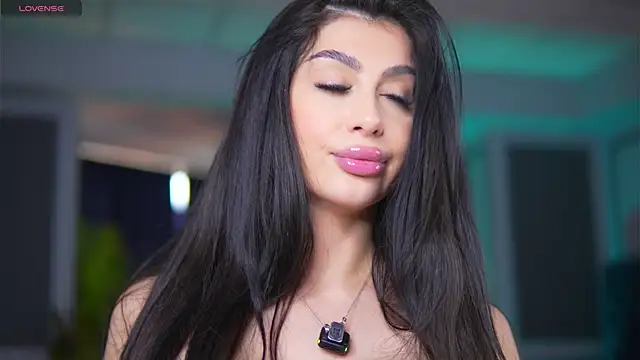 XXX chat uživo modela MissMeganMoon